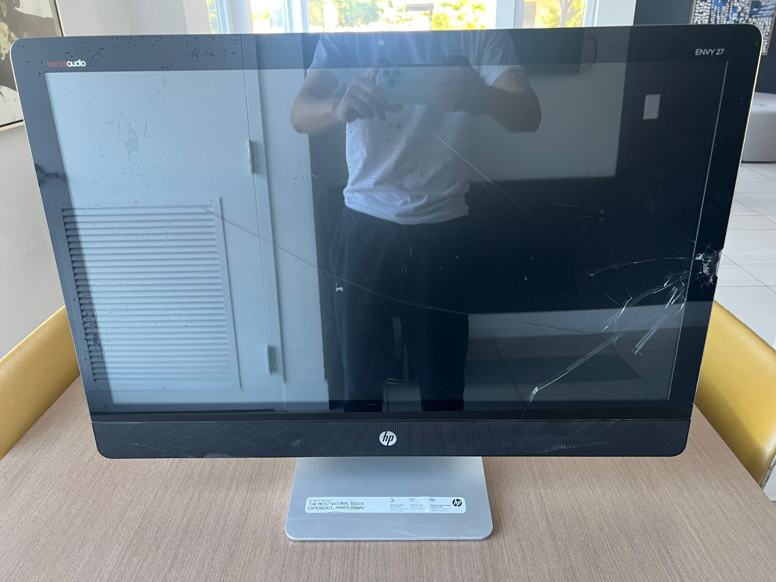 「HP ENVY All-in-One 27 中古品、2TB増設 HP ENVY All-in-One 27 中古品、2TB増設