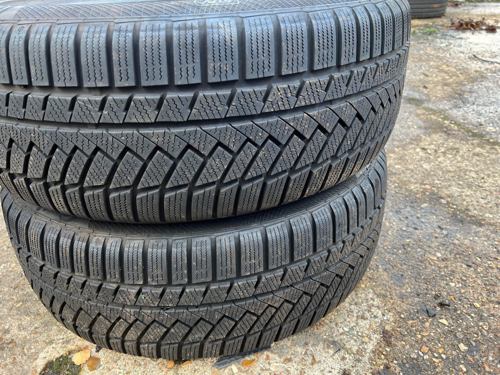 255 45 20 Continental, Winter, M+S, XL AO 101V, x2 A Pair 6.5mm (F1_tyres) YD038