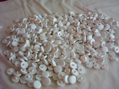2 Lbs~Pounds SHANK BUTTONS~WHITE~75