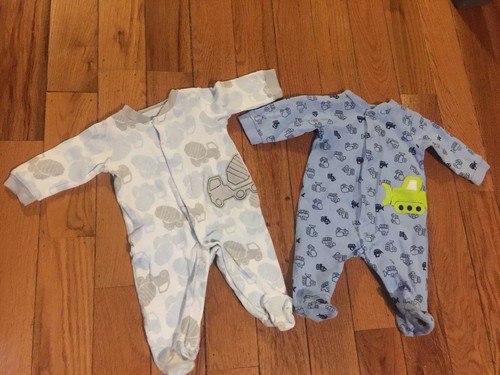 CARTERS BABY BOY CLOTHING LOT NEWBORN SLEEPERS BASEBALL CONSTRUCTION DINOS