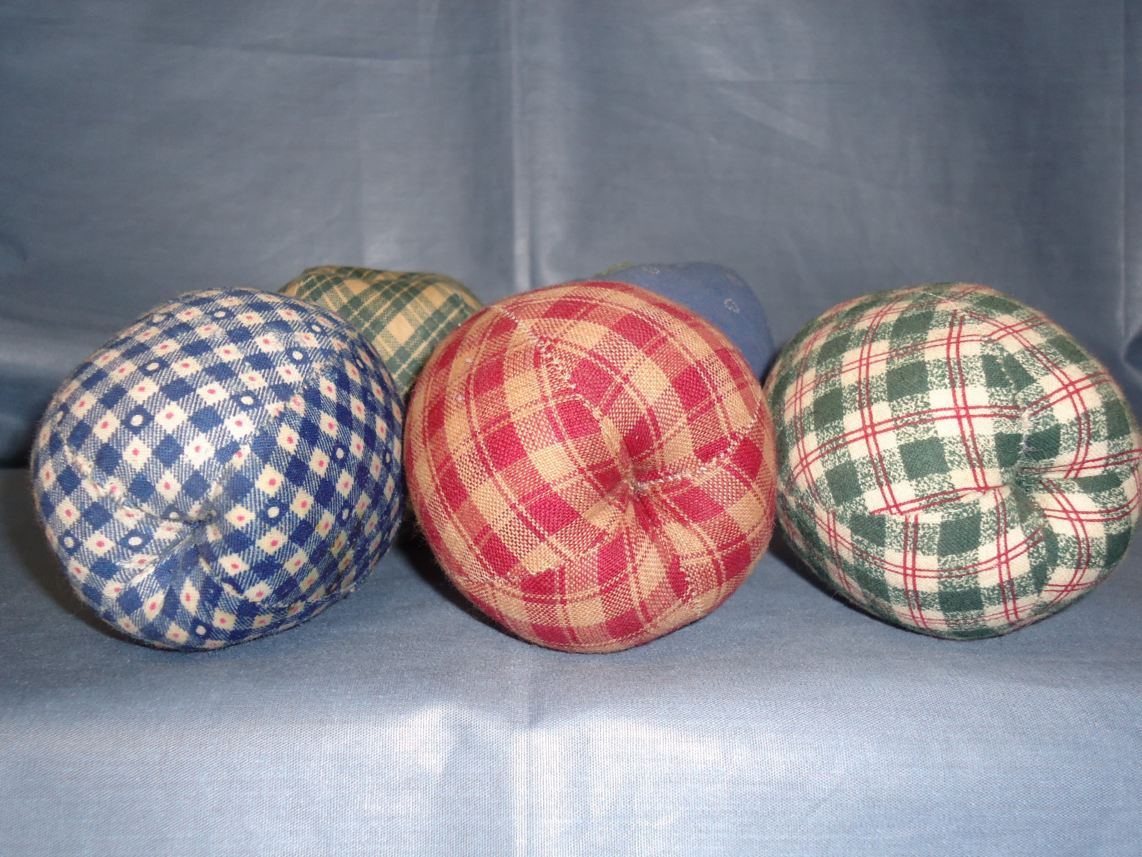 Apple Style Pin Cushion Pillow, Needle Holder, Set of 5, Sewing Craft, #1178-HMS