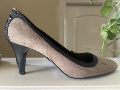 Kelly & Katie Black Tan Faux Suede Lace Up Back Heel Pumps High Heels SZ 8.5 M