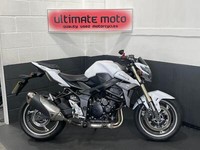2014(14) Suzuki GSR750 - MODERN LOOKING MACHINE
