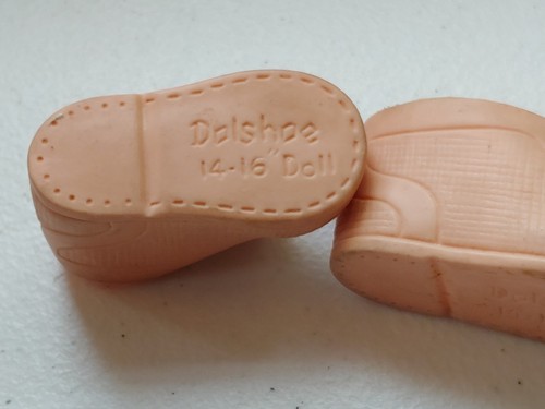 Vintage 1950s Dolshoe 14