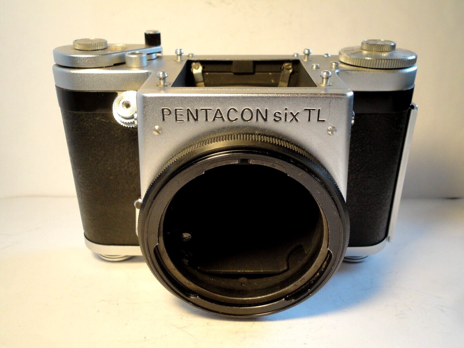 Pentacon six tl. Biometar 80. Carl zeiss biometar 120mm 2. Пентакон сикс. 8.