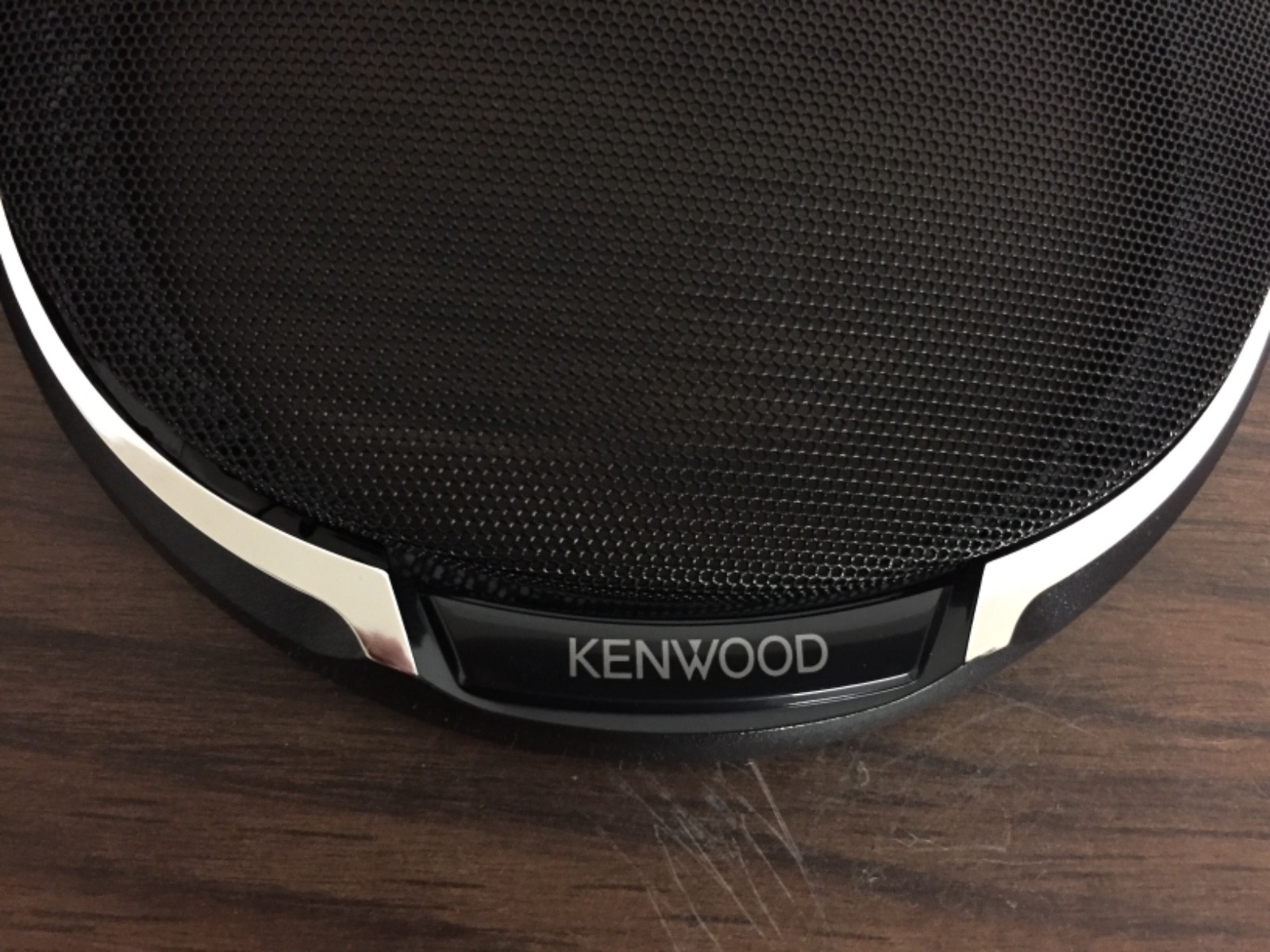 Kenwood 6 1/2