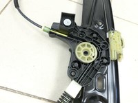 BMW F11 530dx 10-13 Kombi Fensterheber o. FH-Motor Links Vorne BMW F11 530dx 10-13 02.12.2011 7182131 51337182131... Vorschau 6