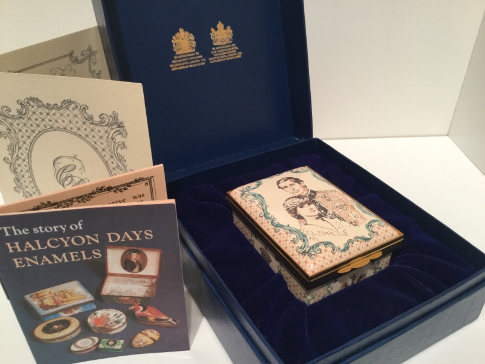 Image of 1981 the royal wedding box