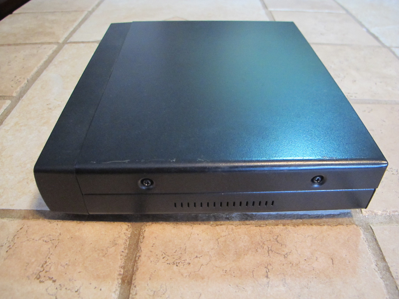 Pro Video RQS-10B B/W Quad Splitter