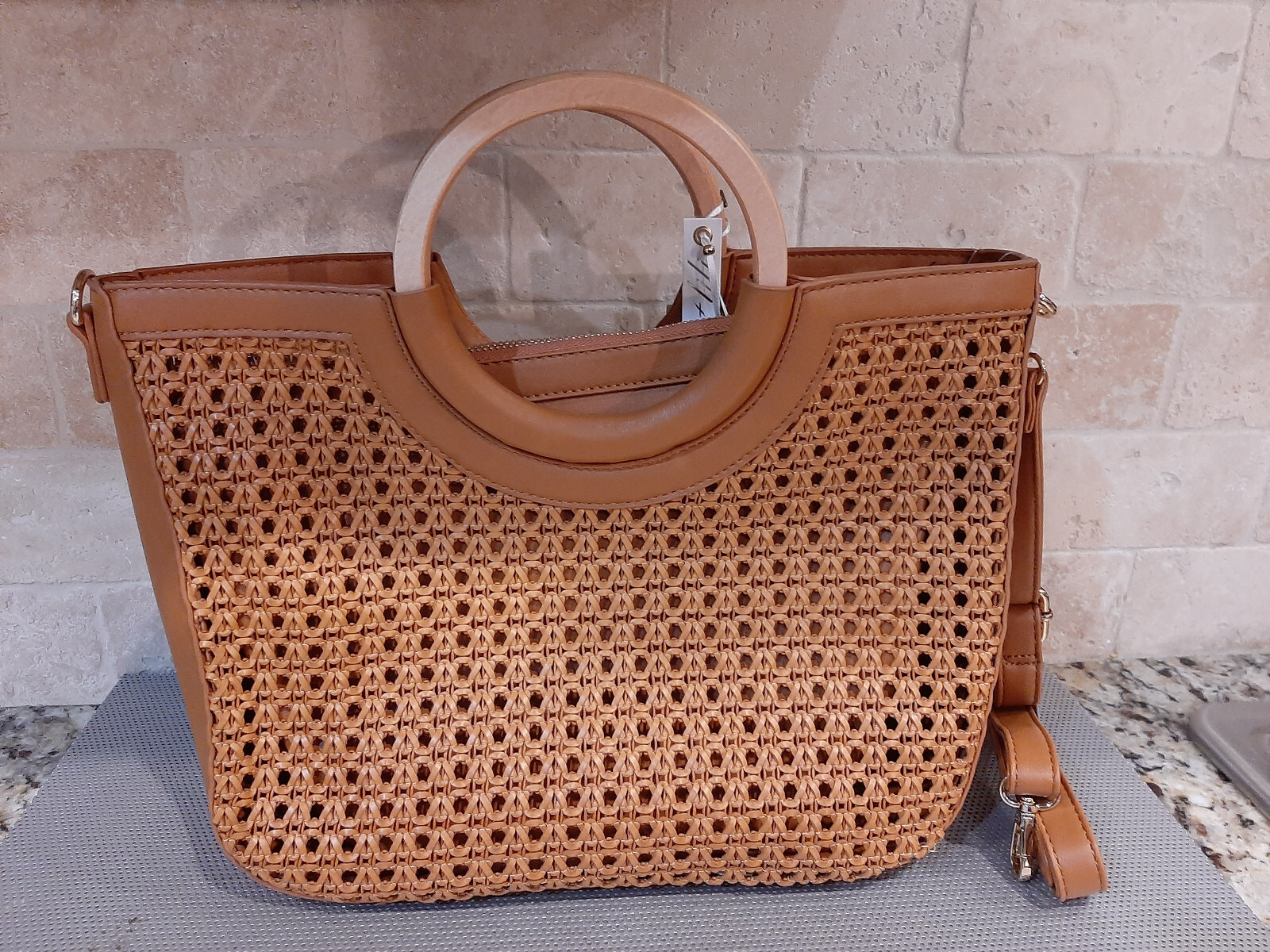 ★送料・関税込★【DE MERIEL】VENETA SHOPPER BAG LARGE Tan Mali + Lili Brielle Woven Tote w/ Removable Pouch Vegan