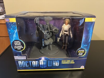Doctor Who River Song with Pandorica Chair set SDCC Exclusive Doctor Who Figures