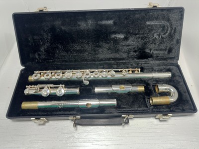 GEMEINHARDT 3B INTERMEDIATE OPEN HOLE FLUTE  WITH DOUBLE HEAD & FOOT JOINTS