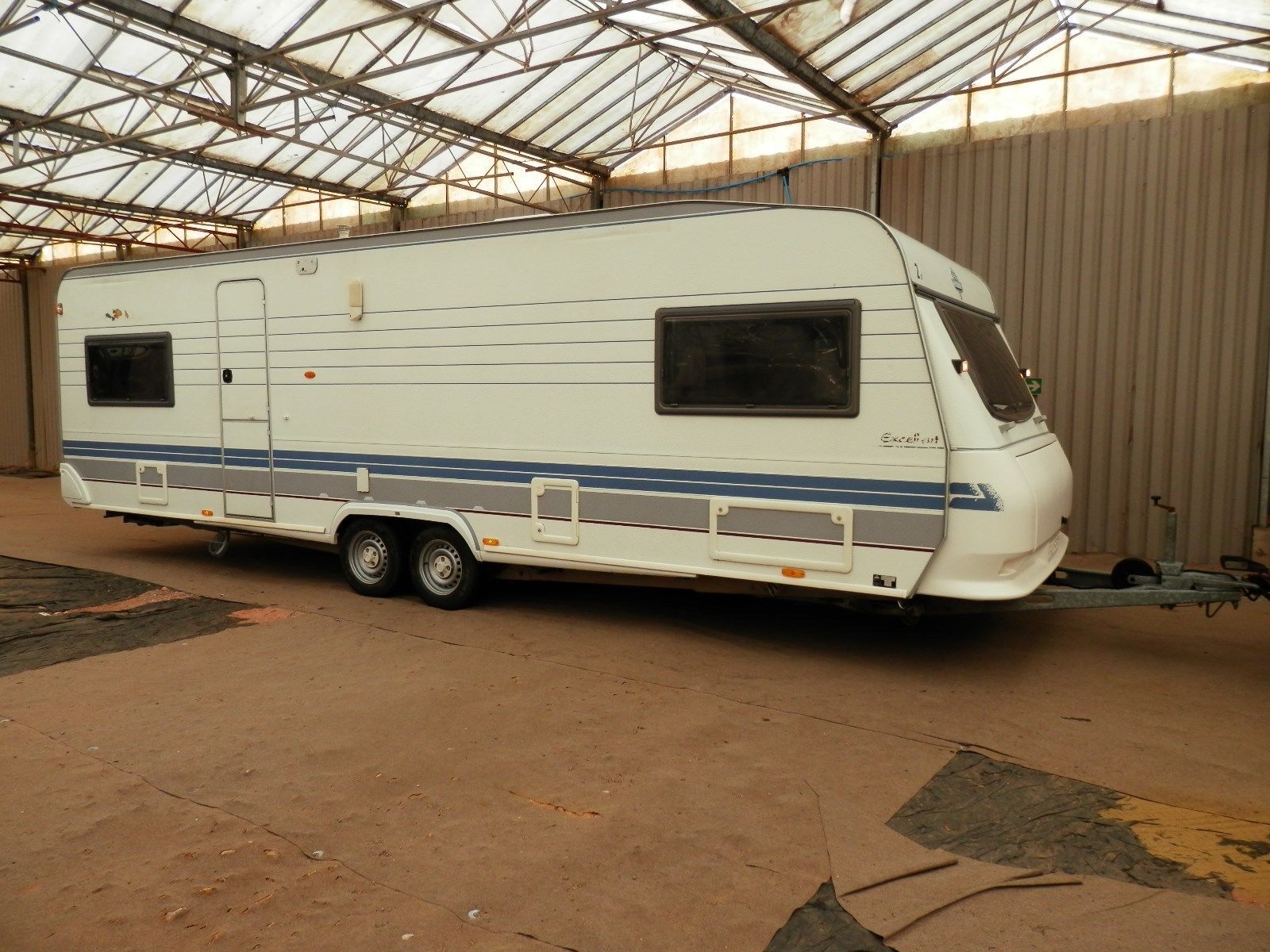 Hobby Mobile & Touring Caravans