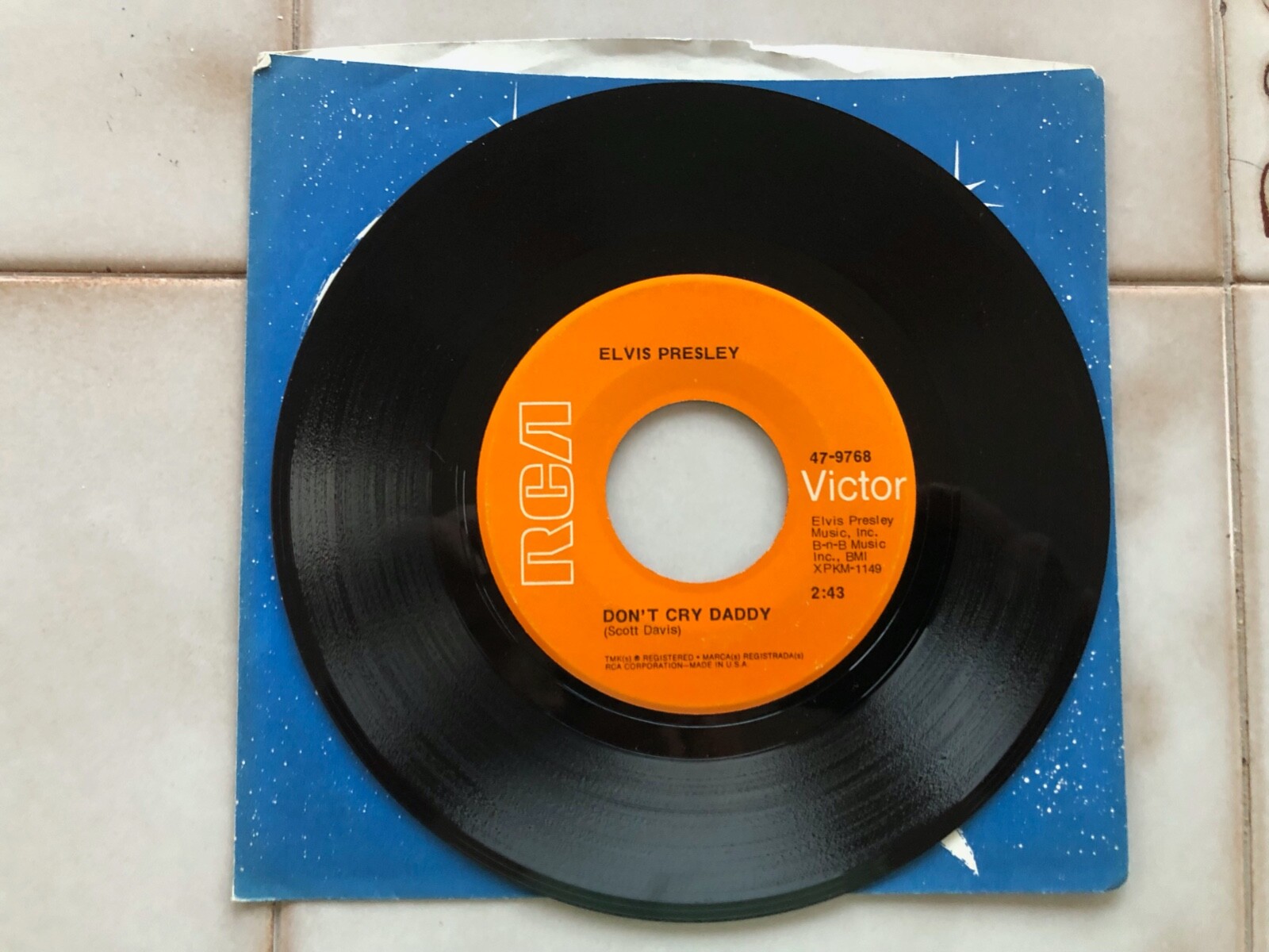 洋楽 DISQUES EN OR ELVIS PRESLEY Elvis Presley Wear My Ring Around Your Neck 45 RPM RCA