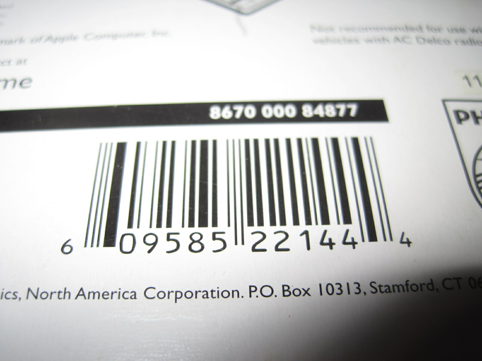 Philips Universal MP3/CD Cassette Adapter 3.5mm Plug Headphone Jack NEW SEALED