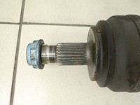 Mercedes C200 W205 14-18 Lim 2,0 135KW Antriebswelle Gelenkwelle Hinten Links Mercedes C200 W205 14-18 24.02.2016... Vorschau 2