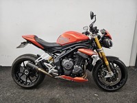 TRIUMPH SPEED TRIPLE RS  ** RIDER MODES - FULL HISTORY - MOT TILL JUNE 2027 **