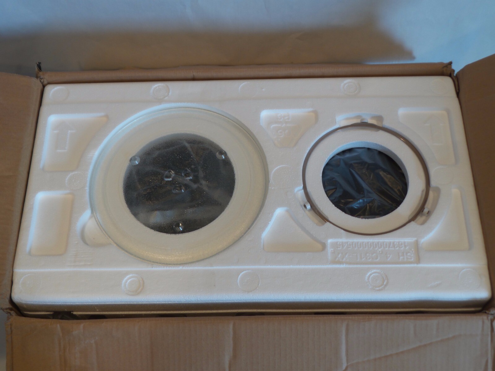 GE PEM31DFBB Profile Series - 1.1 CF. 800W Black-on-Black COUNTERTOP Microwave