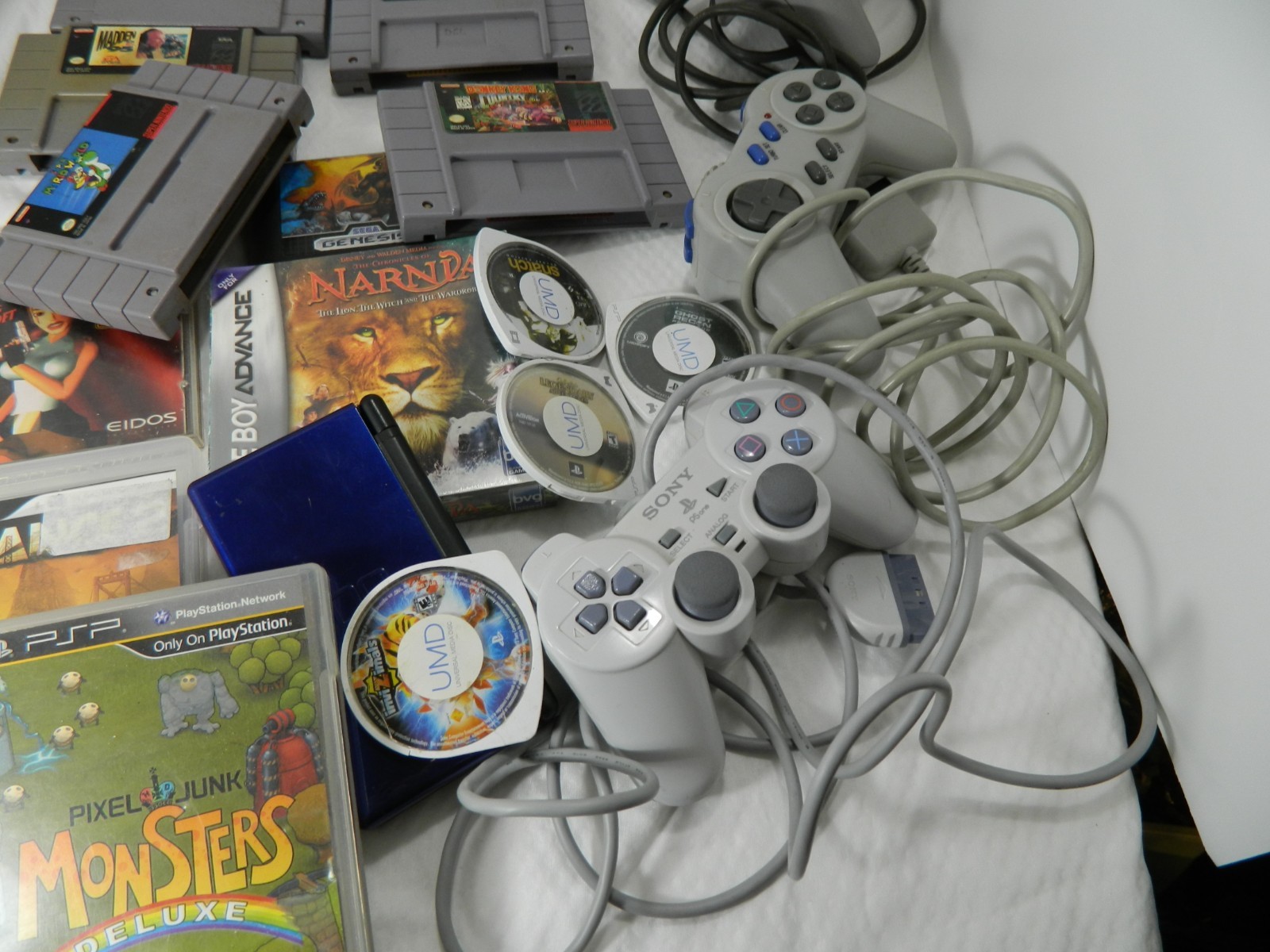 Nintendo play station psp junk drawer lot games controllers movies misc