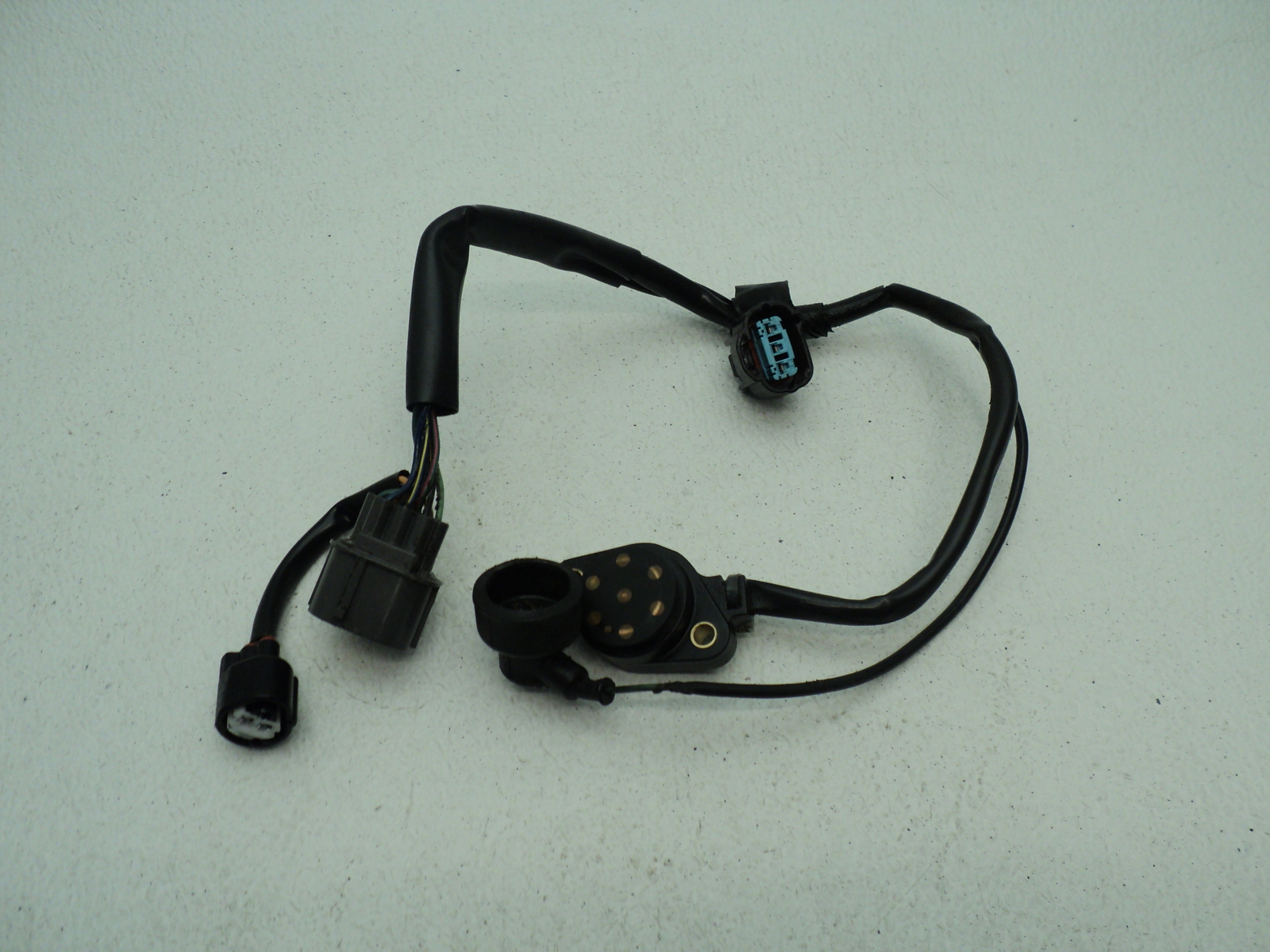 Kawasaki Ninja ZX 10R #C215 Neutral Gear Indication Switch / Sensor Kawasaki Ninja ZX 10R #C215 Neutral Gear Indication Switch / Sensor