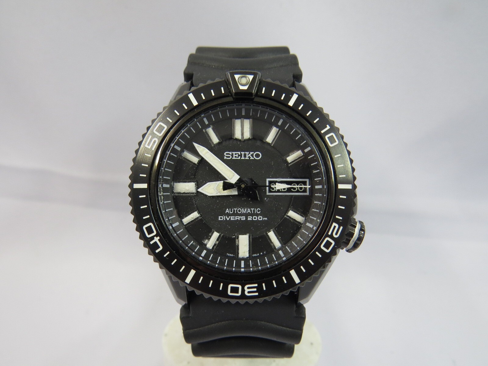 SEIKO  SCUBA  200m  Diver Watch  ペア2個 s-l400.jpg