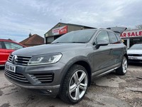 2016 Volkswagen Touareg 3.0 TDI V6 BlueMotion Tech R-Line Plus Tiptronic 4WD Eur