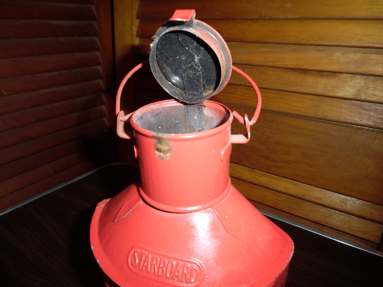 NAUTICAL STARBOARD MARINE LANTERN IN RED