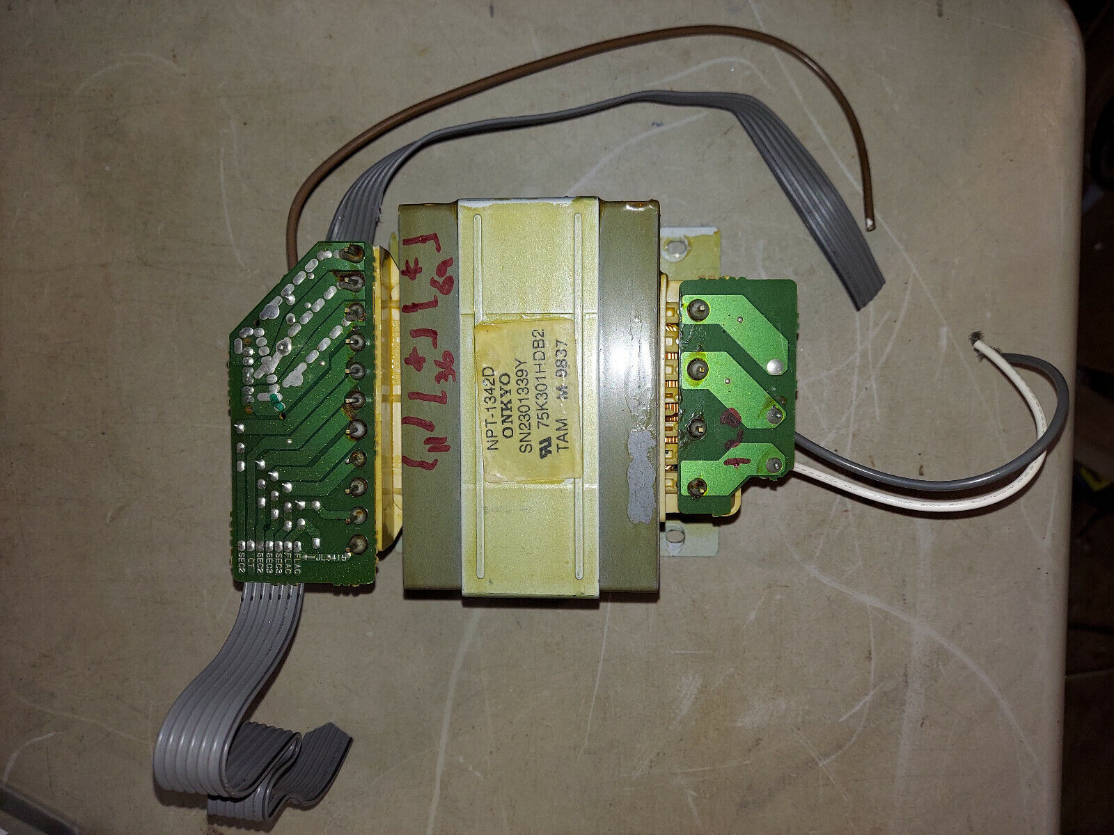 21YY69 ONKYO TRANSFORMER, NPT-1342D, 120VAC --> (11, 18, 36 21YY69 ONKYO TRANSFORMER, NPT-1342D, 120VAC --> (11, 18, 36