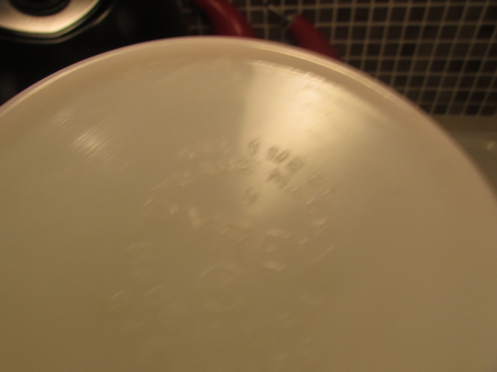 402 RED PYREX BOWL     DEEP COLOR