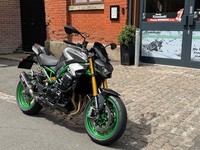 BRAND NEW Kawasaki Z900 SE Performance Now in stock 