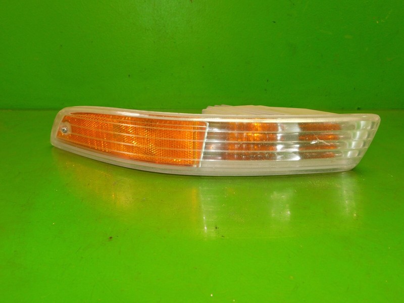94-97 Integra OEM passenger right side marker bumper turn signal light lamp