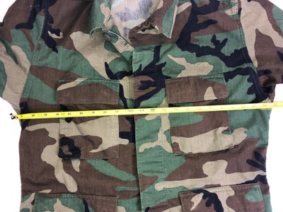 Military Issued Medium Short Camouflage Woodland Camo Army Combat Zip Jacket