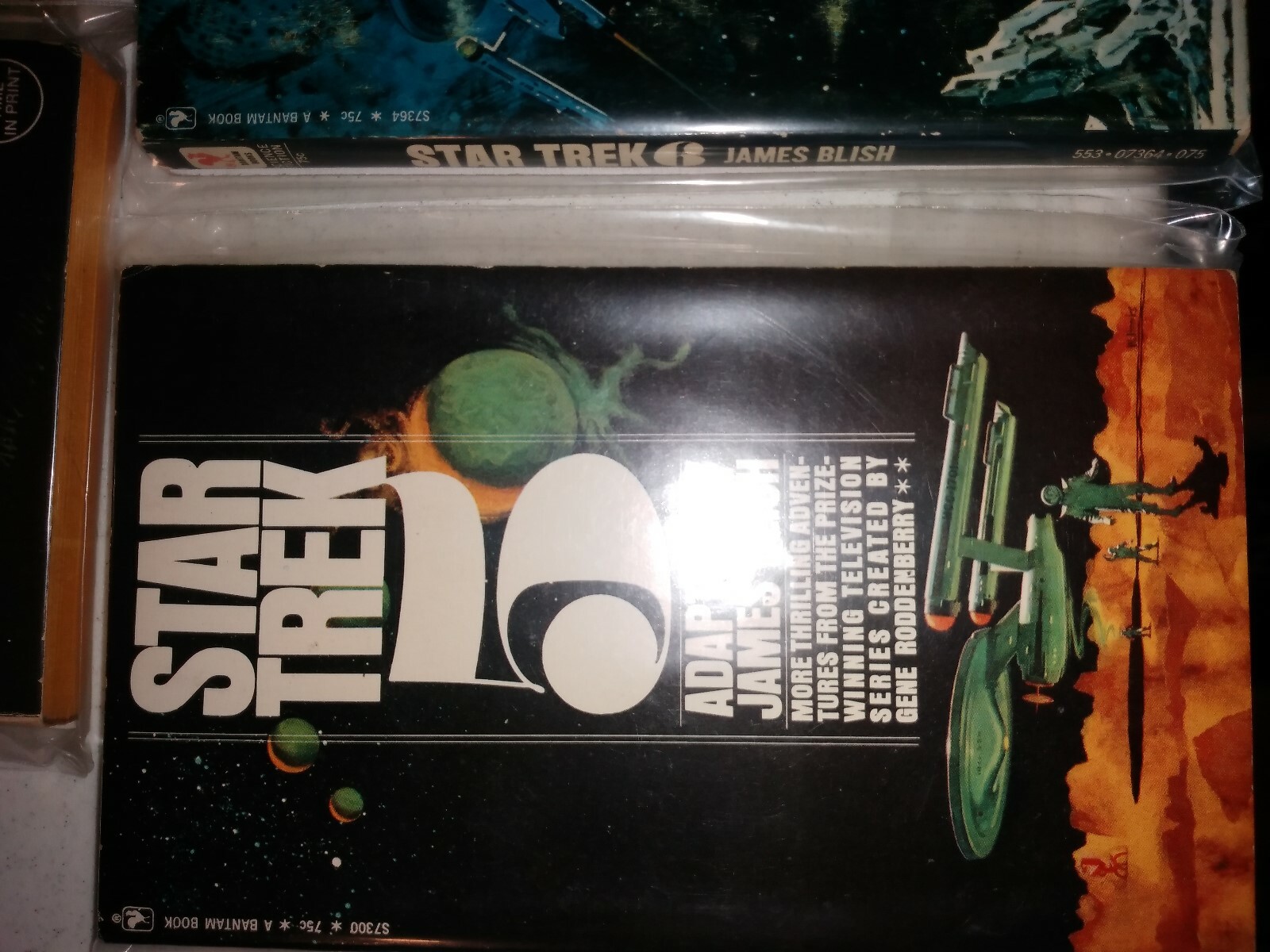 STAR TREK PAPERBACKS  3,5,6,10,12  LOGS 3,5 MINT