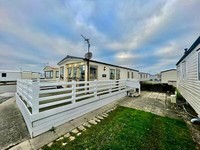 STUNNING BEACHSIDE NORTH WALES STATIC CARAVAN