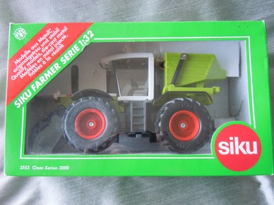 @Siku 3553 Claas Xerion 3000 Tractor Model-Boxed@