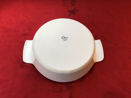 NEW OXFORD PROFESSIONAL PORCELAIN ROUND DEEP ROASTER / BAKING DISH WITH HANDLES