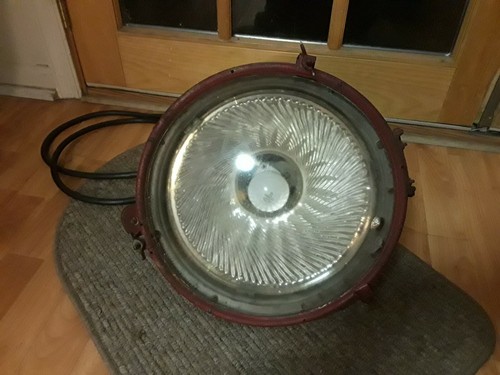Vintage Working Marine 1 Mile Spotlight Searchlight Nautical Cast Metal 20 Amp