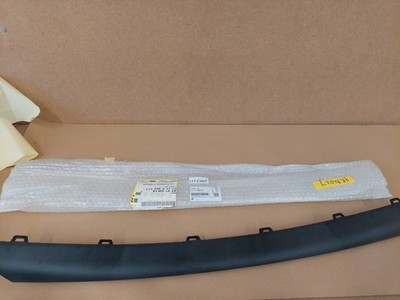 BMW 1 Series F40 Front Bumper Lower Centre Moulding 19-24 51117463517 Genuine