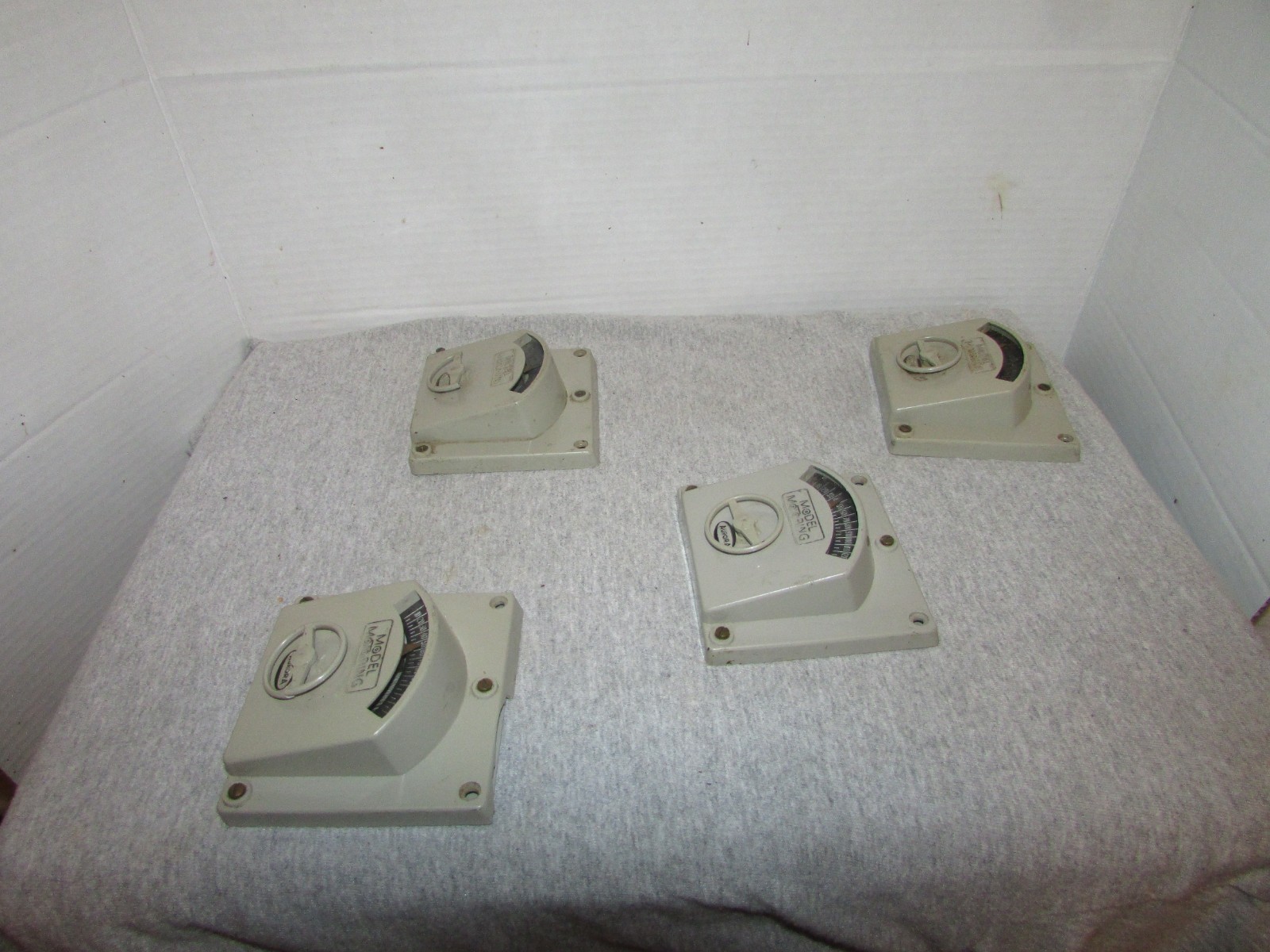 Lot Of 4 Vintage Aurora Model Motoring Steering Wheel Controllers  10-120