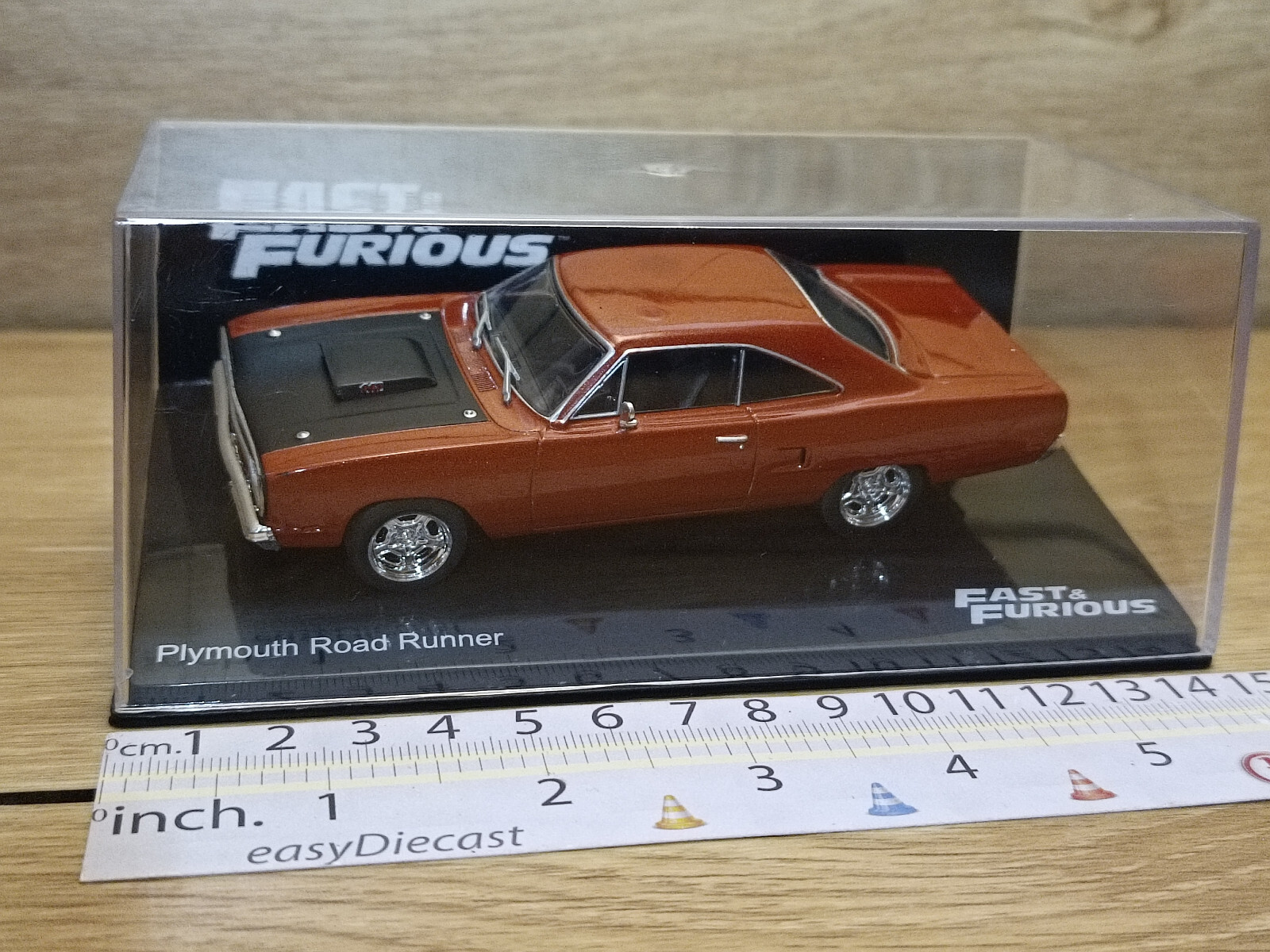 【希少】FAST&FURIOUS PLYMOUTH ROAD RUNNER Amazon.com: Jada Fast & Furious 1:24 Dom's 1970 Plymouth