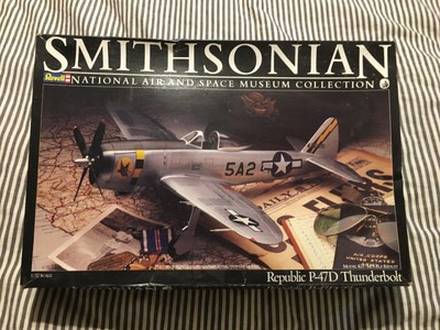 1/32 Revell Smithsonian Col USAAF Republic P 47D Thunderbolt 4452. A15