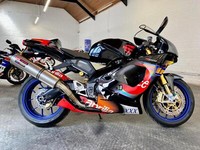 2003 APRILIA RSV MILLE R COLIN EDWARDS REPLICA NO.179 