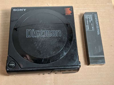 ポータブルプレーヤー SONY Discman D-3 SONY D-3 Discman Portable Compact Disk Player - For Parts or