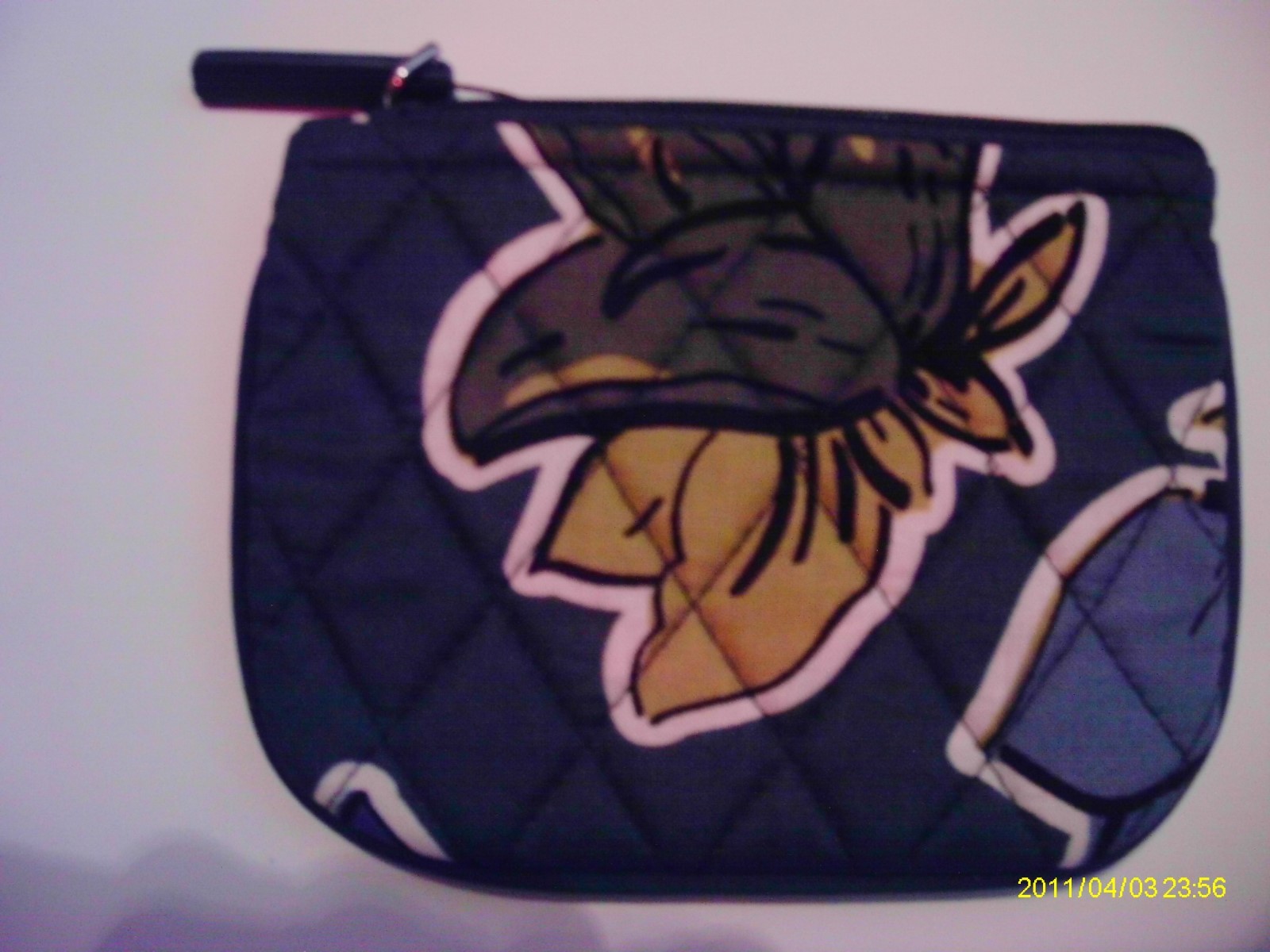 Vera Bradley Coin Purse    FALLING FLOWERS   NWT!!!