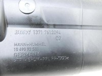 BMW F10 528i 10-13 2,0 180KW Ansaugrohr Ladeluftschlauch Luftschlauch Pos.1 Resonator BMW F10 528i 10-13 07.10.2011... Vorschau 4