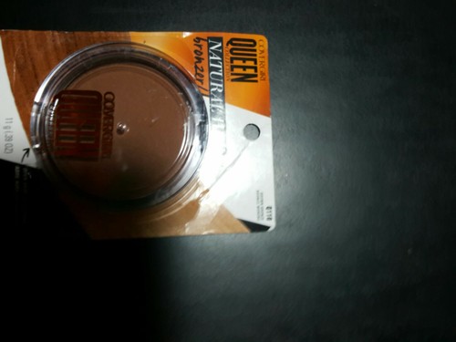 Covergirl Queen Collection Natural Hue Q110  Brown Bronze + Free Gift