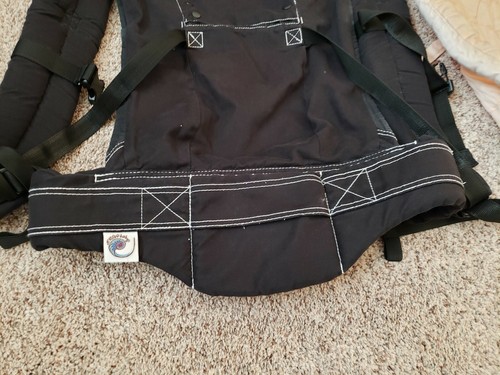 Ergobaby Baby Carrier Black with Infant Insert