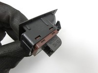 Audi A6 4G C7 11-14 qu Schalter Öffner für Heckklappe Audi A6 4G C7 11-14 qu 31.01.2012 4H0959831A 3561-02S gebraucht Vorschau 4