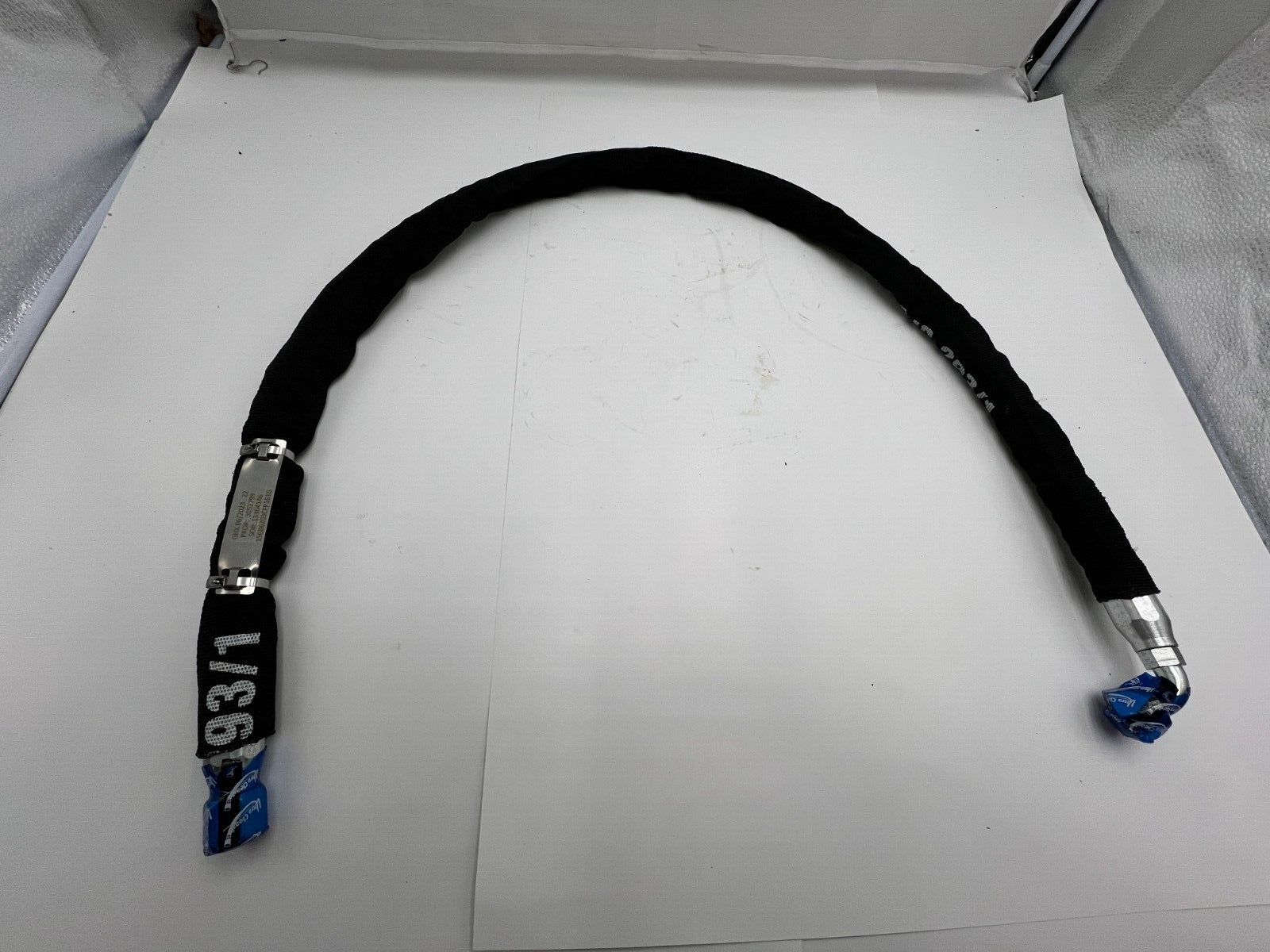 MSHA IC-293/1 Auxiliary Hydraulic Hose NHS-100, 93/1 Black