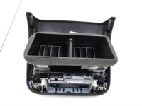 Tesla Model 3 Perf 20-23 Luftdusche Luftdüse Mitte Hinten Tesla Model 3 Perf 20-23 18.04.2023 1087928-00-B... Vorschau 5